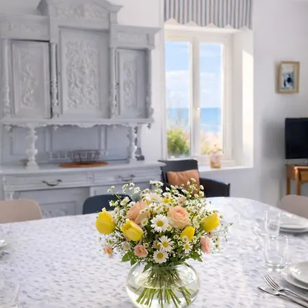 Le Petit Miramar, Vue D'exception, Maison Et F2 Independant בית נופש